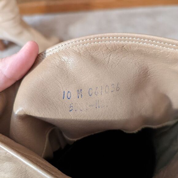 VINTAGE western style pull on suede slouch boot metal tips high heel euc sz 10 - Picture 7 of 13